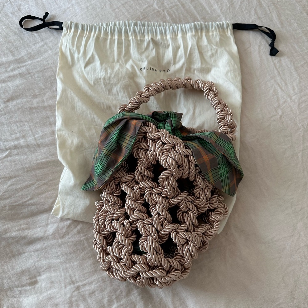 REJINA PYO Sylvia Rope Bag